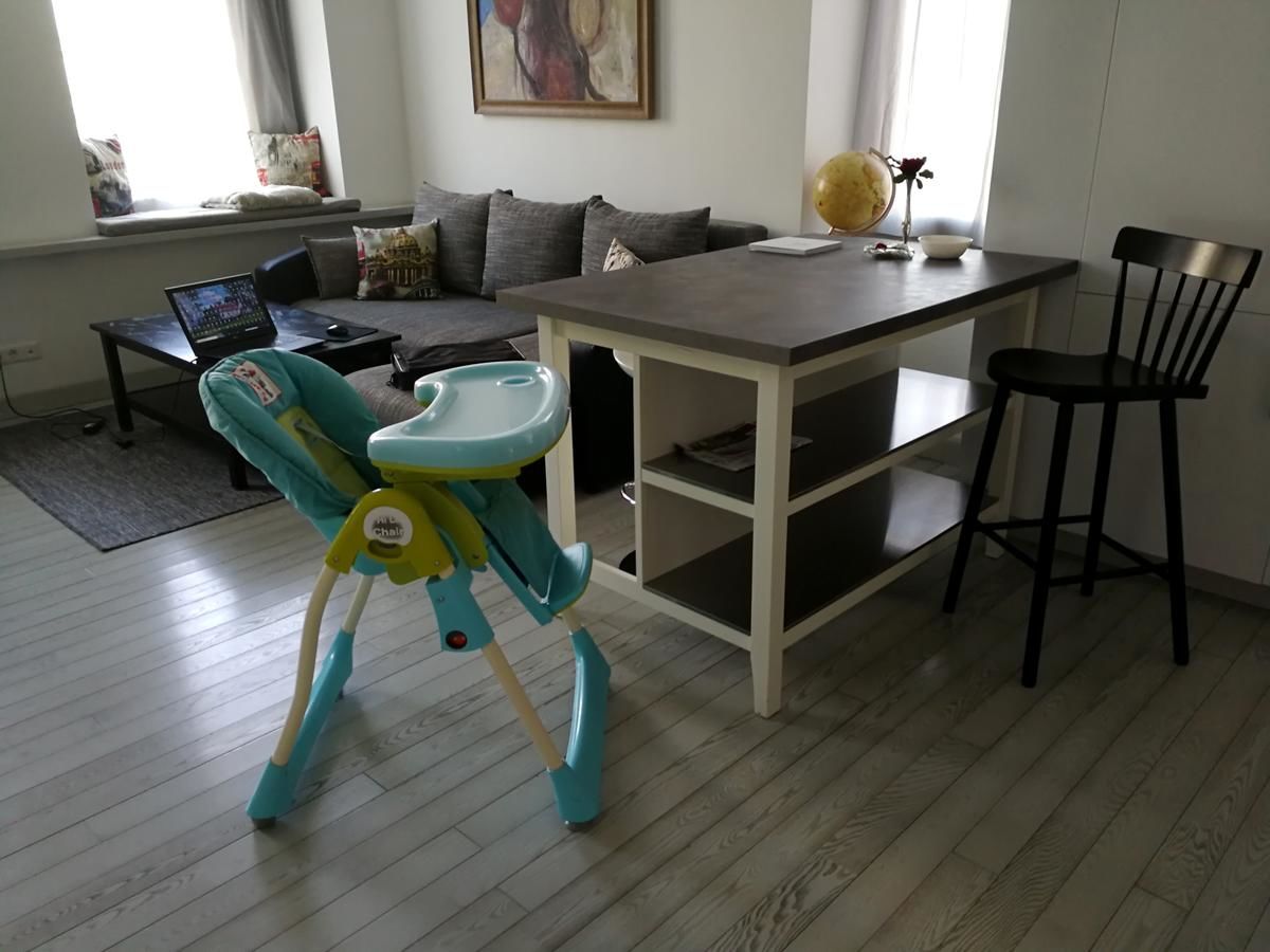 Апартаменты Cozy apartment with stained glass Вильнюс-24