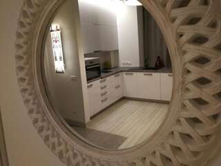 Апартаменты Cozy apartment with stained glass Вильнюс Апартаменты-студио-46
