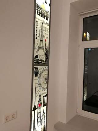Апартаменты Cozy apartment with stained glass Вильнюс Апартаменты-студио-57