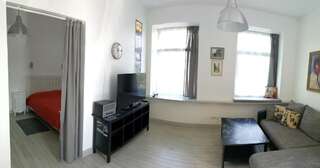 Апартаменты Cozy apartment with stained glass Вильнюс Апартаменты-студио-62
