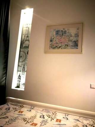 Апартаменты Cozy apartment with stained glass Вильнюс Апартаменты-студио-69
