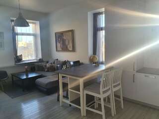Апартаменты Cozy apartment with stained glass Вильнюс Апартаменты-студио-8